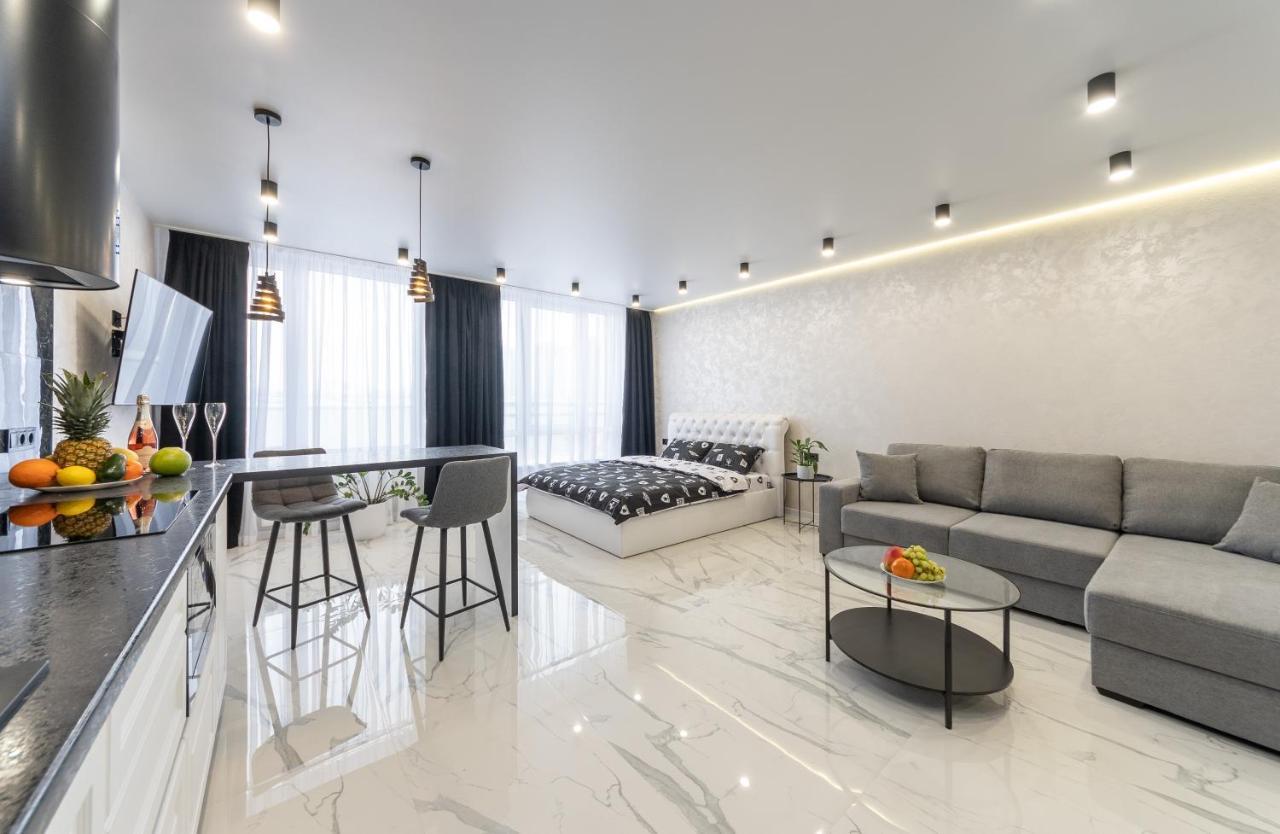 Лучшие Апартаменты На 2 Этаже В Жк Seven Kiew Exterior foto